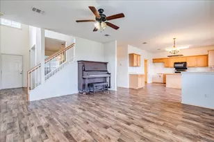 13408 Dwight Eisenhower Ct, Manor, TX 78653 - Photo 4