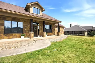 116 Sarahs Ln, Liberty Hill, TX 78642 - Photo 2