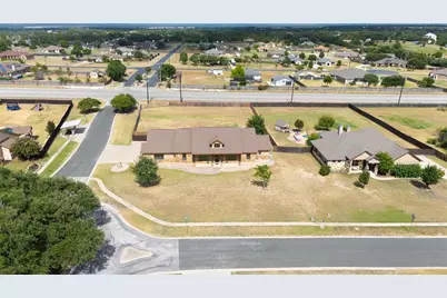 116 Sarahs Lane, Liberty Hill, TX 78642 - Photo 36