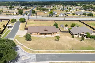 116 Sarahs Ln, Liberty Hill, TX 78642 - Photo 36