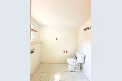 820 Chihuahua Street, Lockhart, TX 78644 - Photo 2