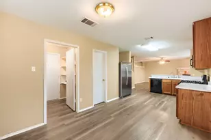 610 Carole Cove, Bastrop, TX 78602 - Photo 14
