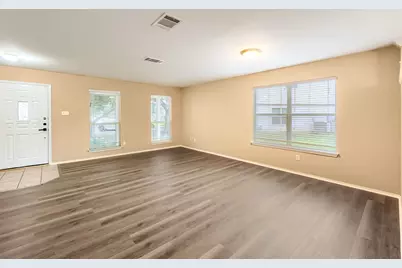 610 Carole Cove, Bastrop, TX 78602 - Photo 10