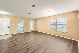 610 Carole Cove, Bastrop, TX 78602 - Photo 10