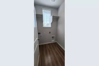 212 Los Olives Lane, Liberty Hill, TX 78642 - Photo 6