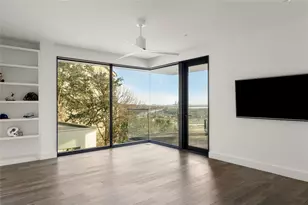 6607 W Courtyard Dr, Austin, TX 78730 - Photo 24