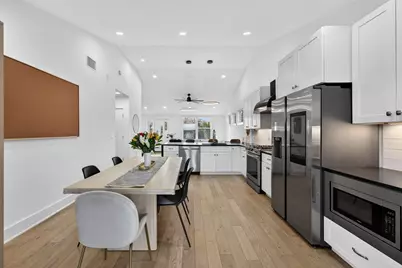 504 W Croslin Street, Austin, TX 78752 - Photo 10