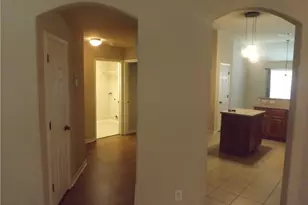 18928 Alnwick Castle Dr, Pflugerville, TX 78660 - Photo 8