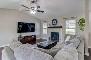 12911 Quinn Trail, Austin, TX 78727 - Photo 6