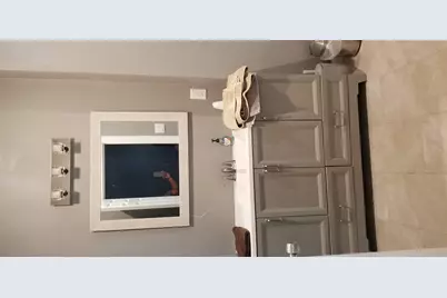 407 S Main Street, Taylor, TX 76574 - Photo 14