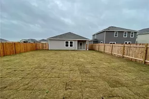 850 Bunton Reserve Blvd, Kyle, TX 78640 - Photo 12