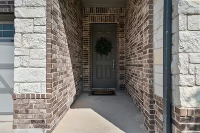 7813 Peccary Drive, Austin, TX 78744 - Photo 4