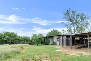 1500 Wattsville Rd, Luling, TX 78648 - Photo 34
