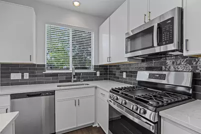 2500 Century Park Boulevard, Austin, TX 78727 - Photo 16
