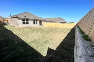 3305 Dusted Daisey St, Pflugerville, TX 78660 - Photo 26