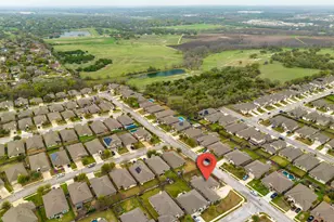 100 Kirkhill Cove, Hutto, TX 78634 - Photo 36