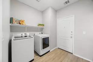 6312 Wagon Spring St, Del Valle, TX 78617 - Photo 16