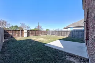 6312 Wagon Spring St, Del Valle, TX 78617 - Photo 34