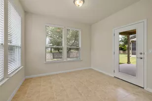 203 Longview Ln, Georgetown, TX 78633 - Photo 16