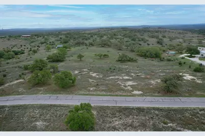 195 Cypress View Drive, Johnson City, TX 78636 - Photo 2