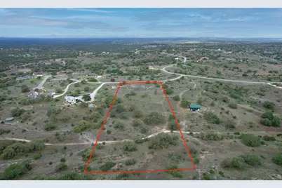 195 Cypress View Drive, Johnson City, TX 78636 - Photo 4