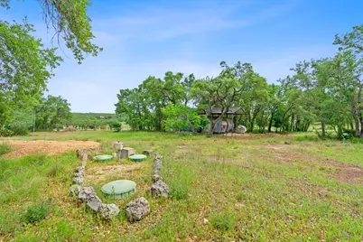 385 Country Lane, Dripping Springs, TX 78620 - Photo 16