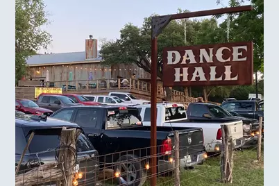 385 Country Lane, Dripping Springs, TX 78620 - Photo 4