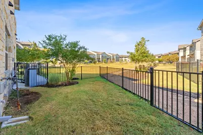2173 Local Rebel Loop, Leander, TX 78641 - Photo 18