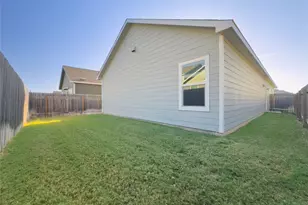 312 Soapstone Pass, Maxwell, TX 78656 - Photo 20