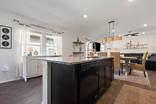 140 Skipping Stone Ln Ln, San Marcos, TX 78666 - Photo 16