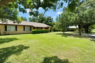 650 W Vaughan St, Bertram, TX 78605 - Photo 12