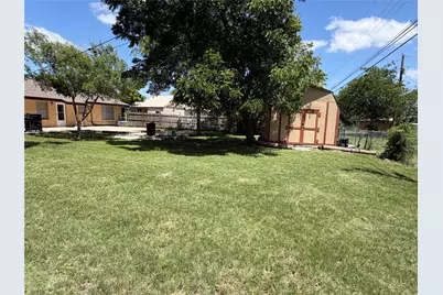 650 W Vaughan Street, Bertram, TX 78605 - Photo 14