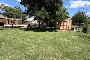 650 W Vaughan St, Bertram, TX 78605 - Photo 14