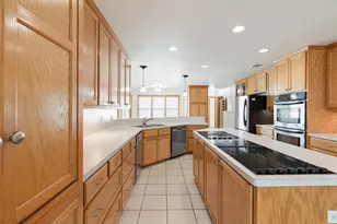 640 W F Ave, Milano, TX 76556 - Photo 12