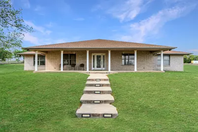 640 W F Avenue, Milano, TX 76556 - Photo 1