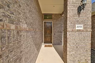 2033 Elk Creek Drive, Leander, TX 78641 - Photo 4