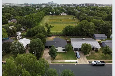 3112 Crosscreek Drive, Austin, TX 78757 - Photo 16