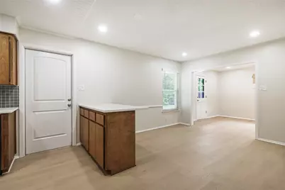 3112 Crosscreek Drive, Austin, TX 78757 - Photo 18