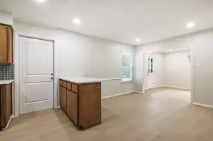 3112 Crosscreek Dr, Austin, TX 78757 - Photo 18