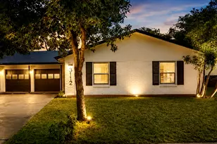 3112 Crosscreek Dr, Austin, TX 78757 - Photo 2