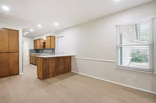 3112 Crosscreek Dr, Austin, TX 78757 - Photo 16