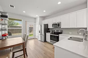 1706 Tun Tavern Trl, Austin, TX 78754 - Photo 6