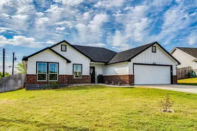 1172 Limestone Drive, Lampasas, TX 76550 - Photo 2