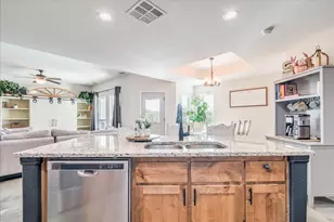 1172 Limestone Dr, Lampasas, TX 76550 - Photo 8