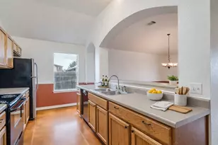 16608 Bridgefarmer Blvd, Pflugerville, TX 78660 - Photo 4