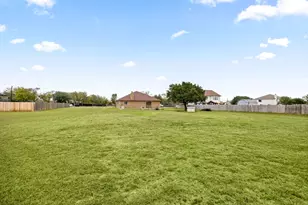 166 Kristen Dr, Kyle, TX 78640 - Photo 30