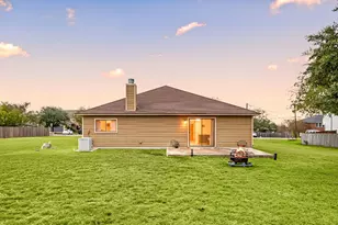 166 Kristen Dr, Kyle, TX 78640 - Photo 26