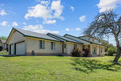 101 Oak Ridge Circle, Georgetown, TX 78628 - Photo 2