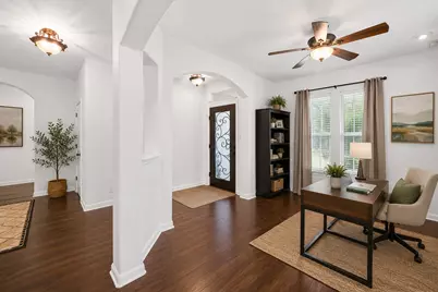 404 Grosseto Lane, Georgetown, TX 78628 - Photo 6