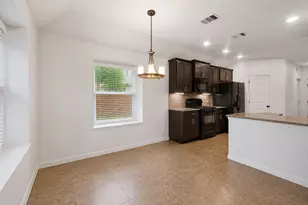 404 Grosseto Ln, Georgetown, TX 78628 - Photo 14